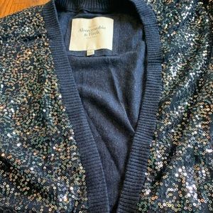 Abercrombie&Fitch Navy shrt sleeve cropped sweater
